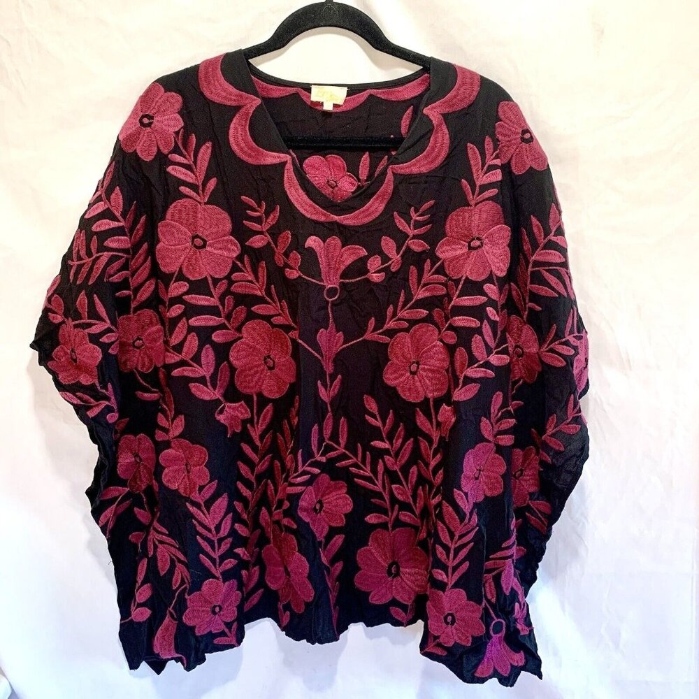 LAYERZ CLOTHING Floral Embroidered Relaxed Fit Poncho in Black Maroon SZ M